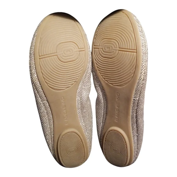 Bandolino Gold Flats with Elegant Design - Picture 4 of 6